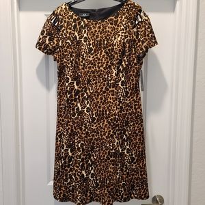 NWT AGB ANIMAL PRINT BROWN BEIGE Cut out Shoulder DRESS SIZE 16